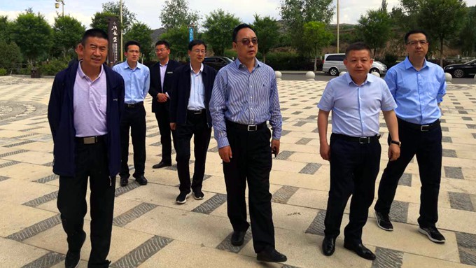 楊宇宏總經(jīng)理赴天水參加全省文化旅游產(chǎn)業(yè)項(xiàng)目建設(shè)推進(jìn)會并考察調(diào)研天水、平?jīng)龀缧趴h文旅項(xiàng)目