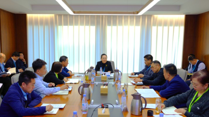 “強(qiáng)經(jīng)營(yíng)·拓市場(chǎng)·增效能” 甘肅文旅集團(tuán)召開(kāi)2026年生產(chǎn)經(jīng)營(yíng)謀劃專(zhuān)題會(huì)